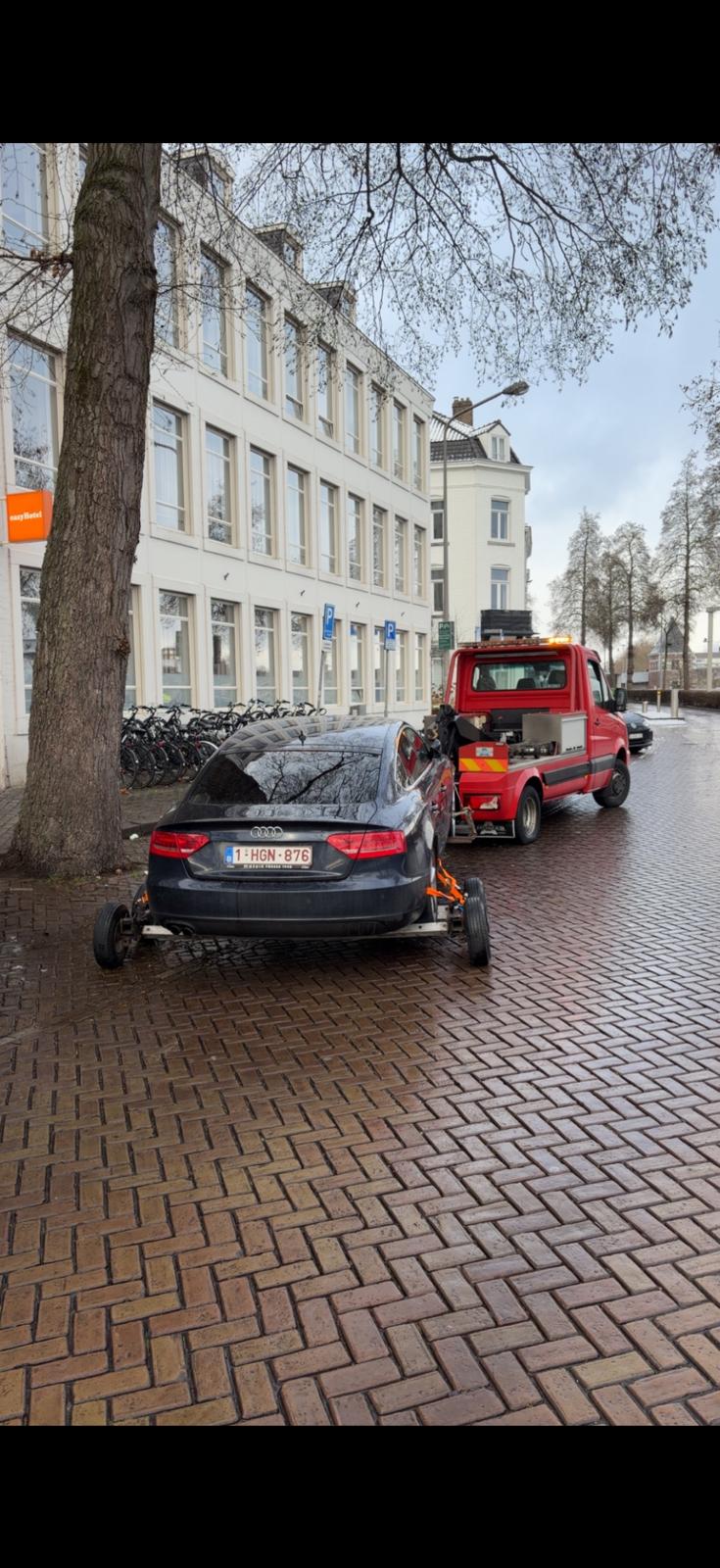 Remorquage voiture en ville